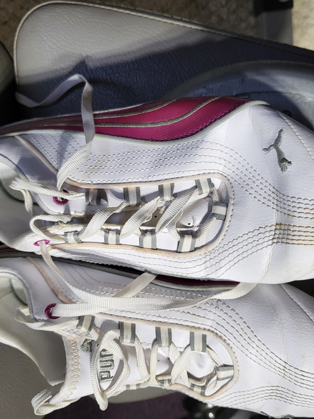 Puma Women’s US Size 7 White Athletic Sneakers with Pink Accent - Picture 7 of 7